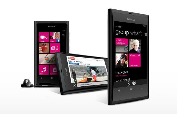 [Image: Nokia-Lumia-800-2.jpg]