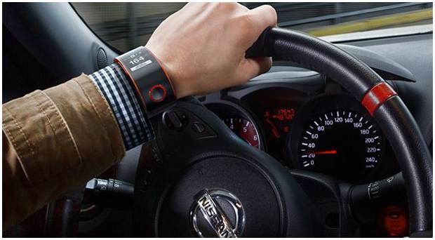 Nissan unveils smart watch called Nismo Nissan unveils smart watch called Nismo