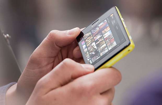 Sony launches Xperia M