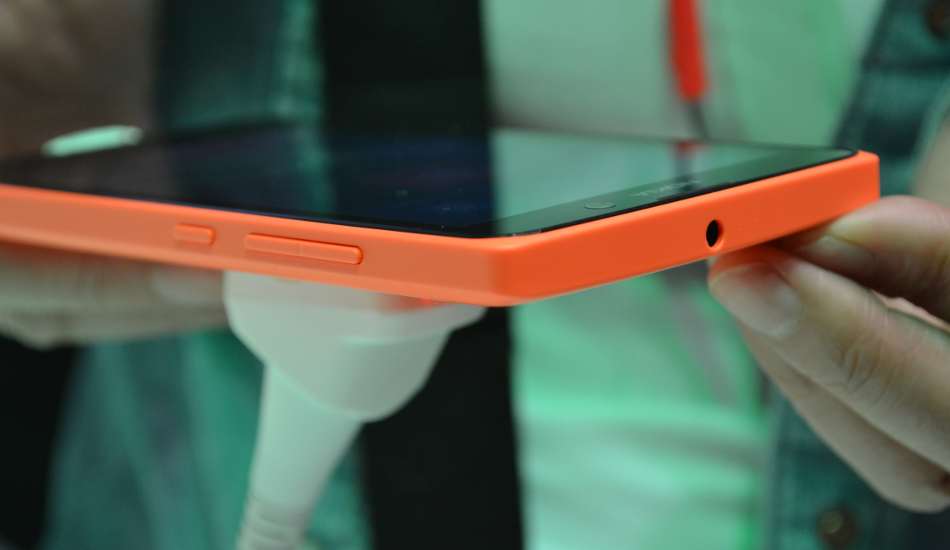 Nokia X vs Motorola Moto E