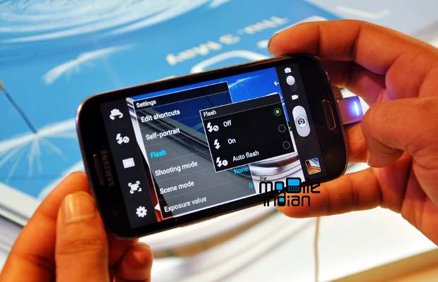 Hands on Samsung Galaxy S III