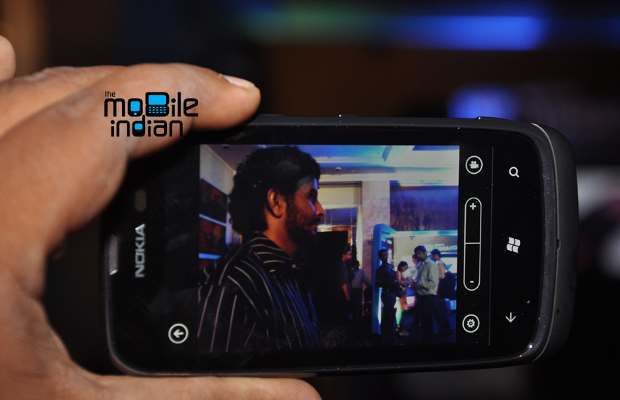 First look: Nokia Lumia 610