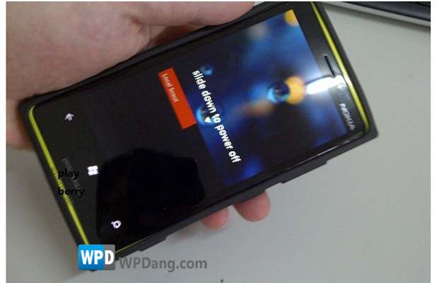 Leaked images of Nokia Windows Phone 8