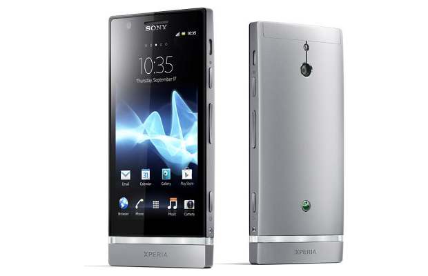 Xperia P