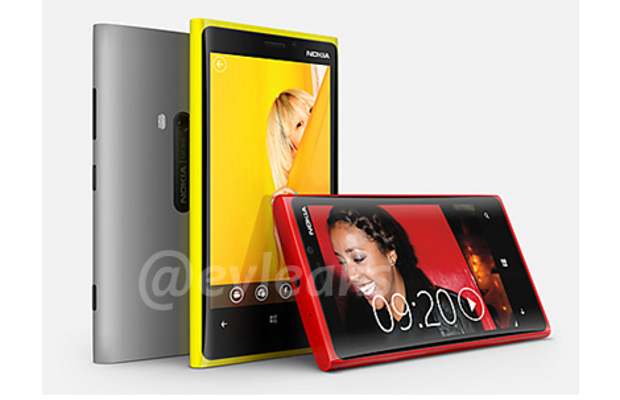 Purported images of Nokia Lumia 820