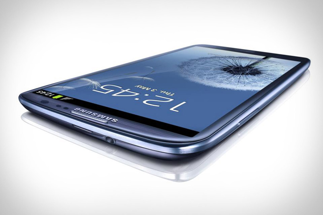 Apple iPhone 5 Vs Samsung Galaxy S III