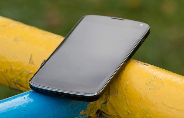 Nexus 4 to come with multiple storage