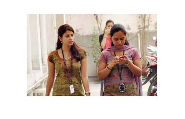 Mobile operators reducing freebies, talktime for profit