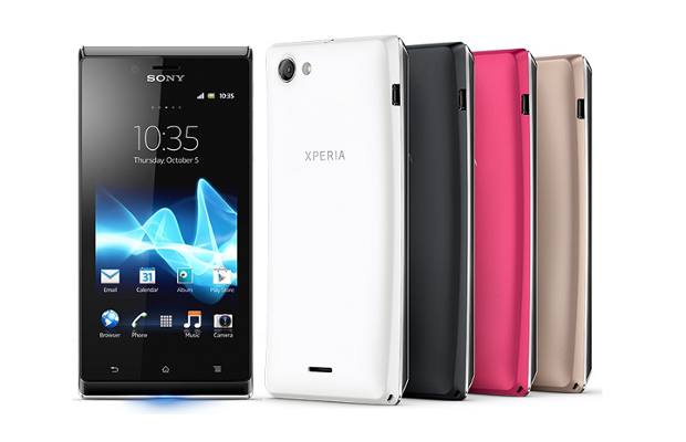 Xperia J