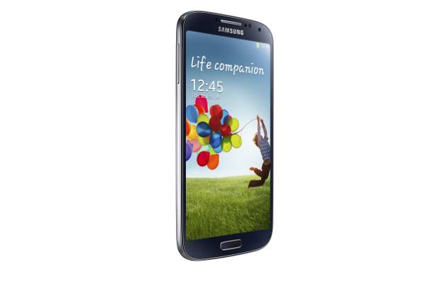 Samsung Galaxy S4 vs HTC One