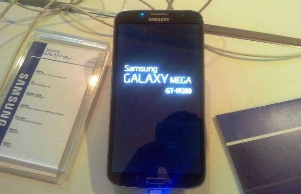 Samsung Galaxy Mega 6.3 vs Note 8.0