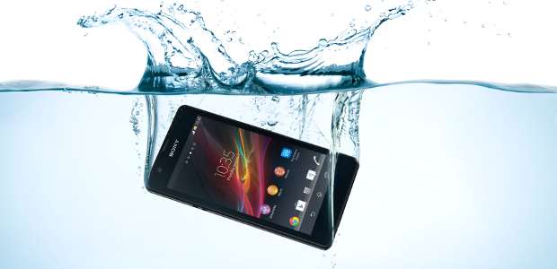 Sony Xperia ZR is now available for pre-order