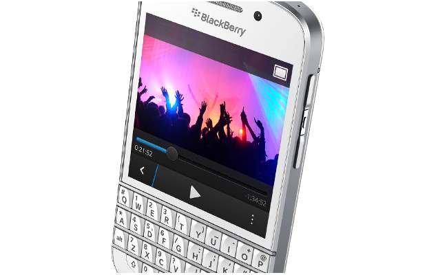 BlackBerry Q10 Vs Samsung Galaxy S4