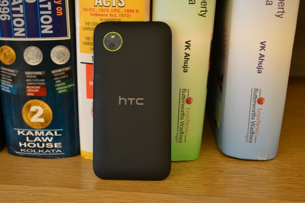 HTC Desire 700