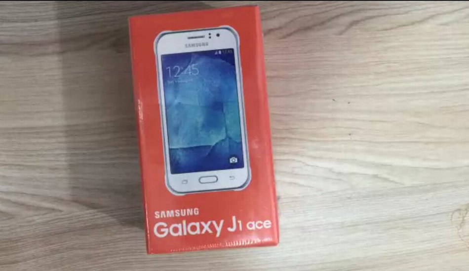 Galaxy J1 Ace