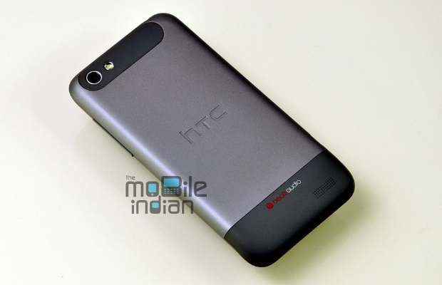 HTC One V