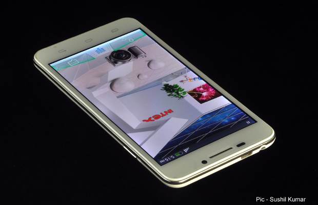 Intex Aqua i7