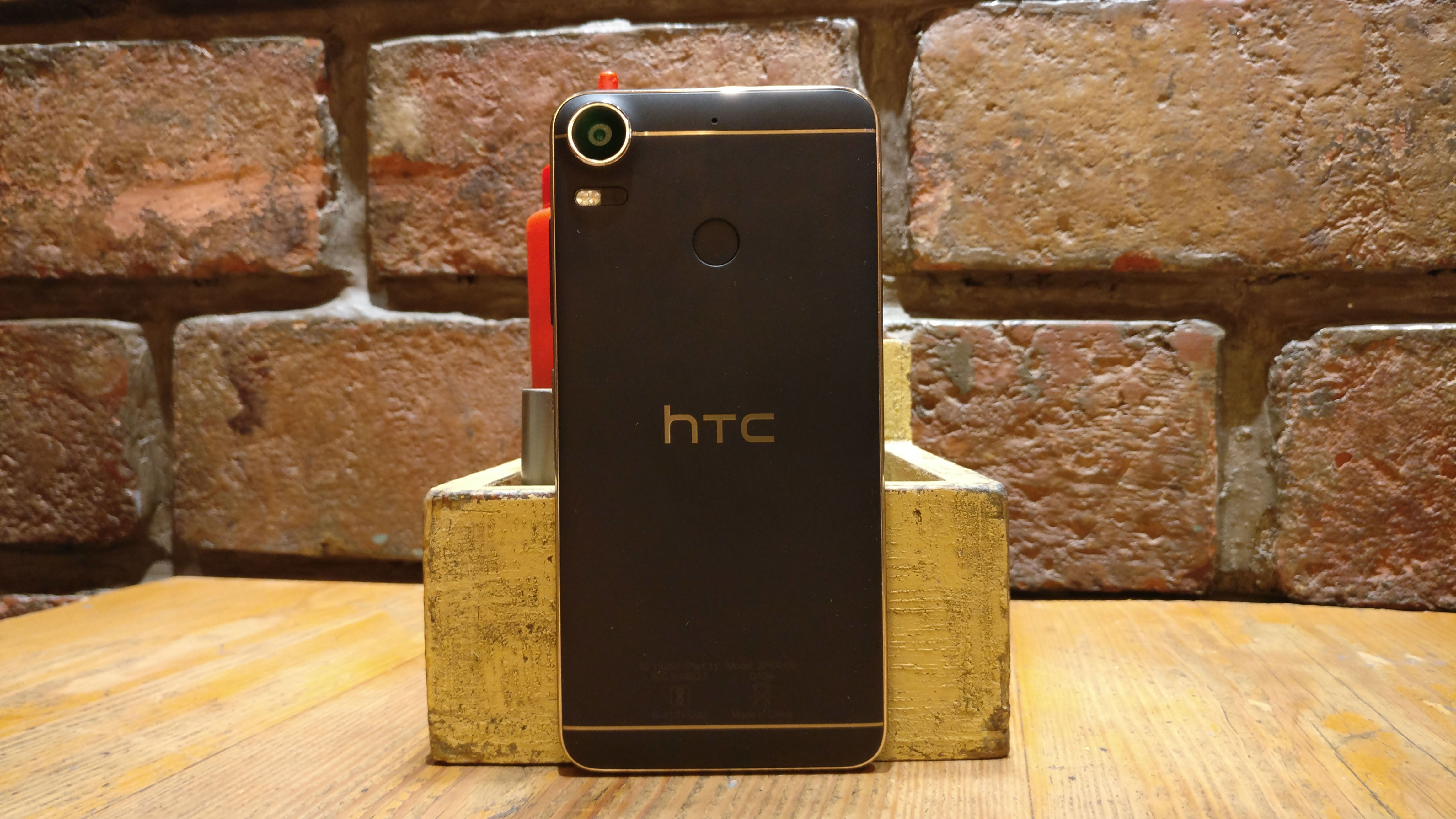 HTC Desire 10 Pro