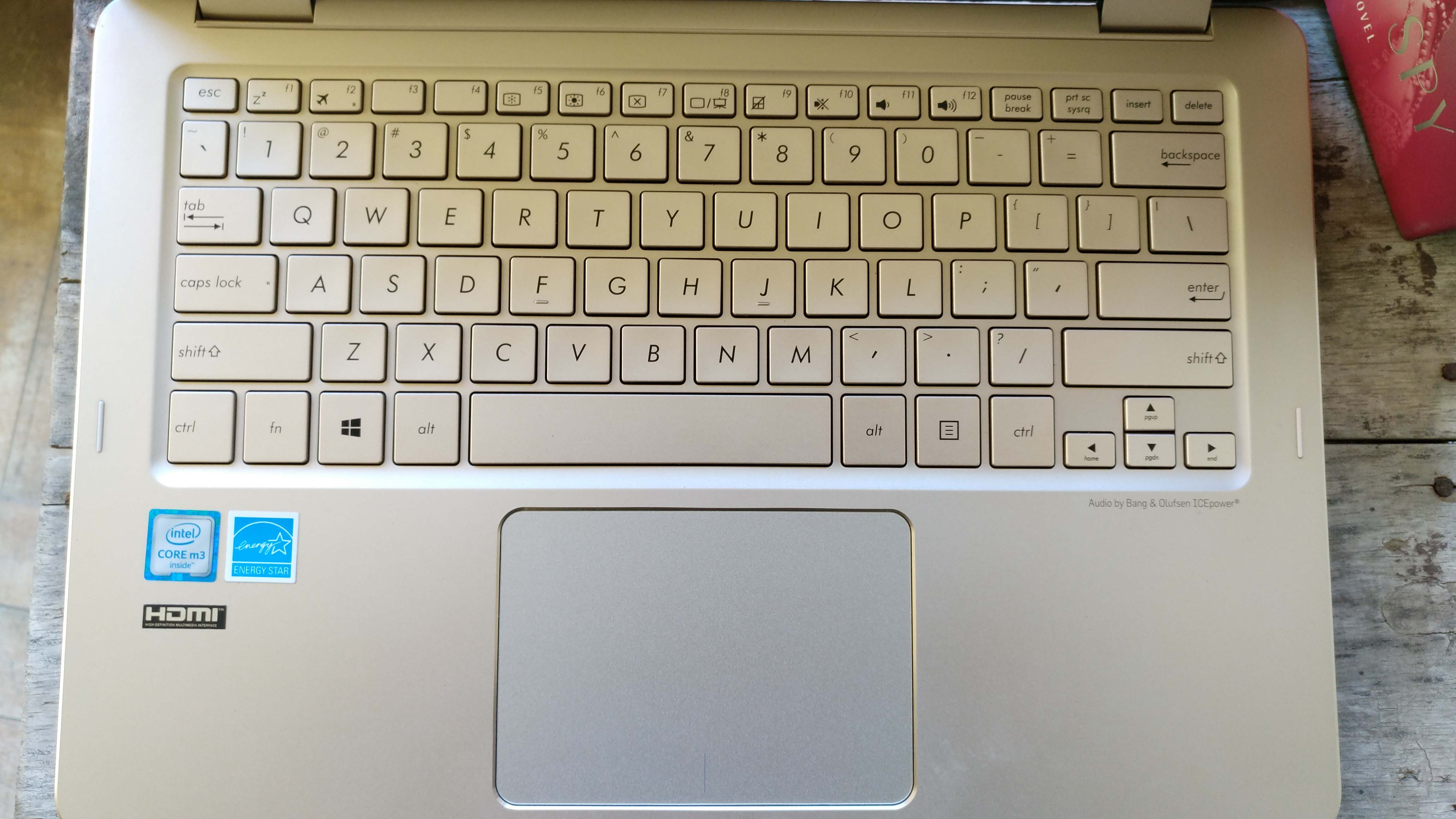 Asus Zenbook Flip keyboard