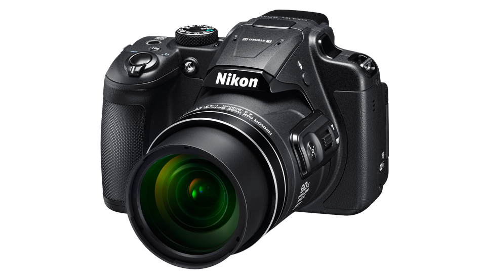 Nikon Coolpix B700