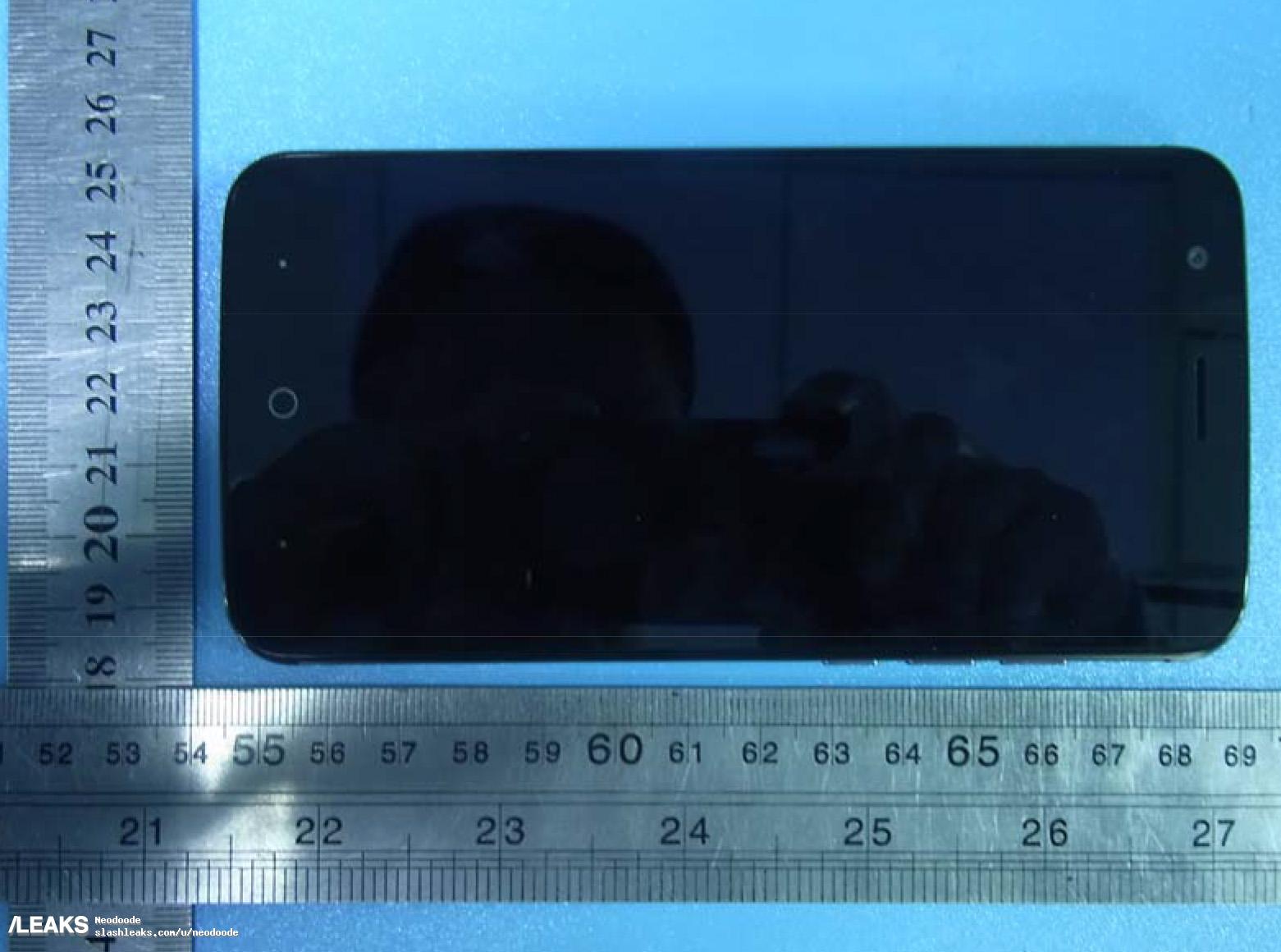 ZTE Blade V8 SE ZTE Blade V8 SE