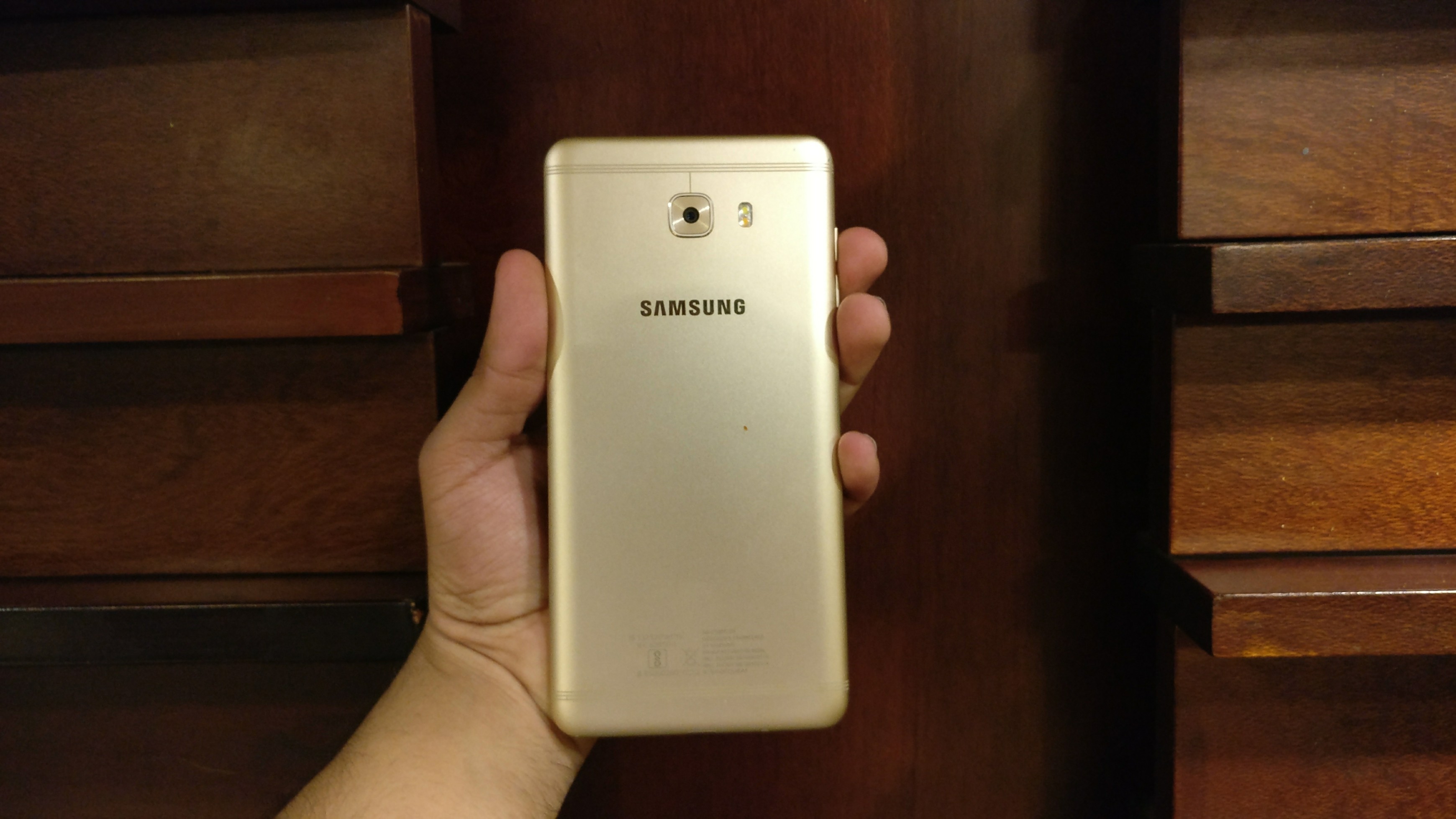 صور Samsung Galaxy C9 Pro