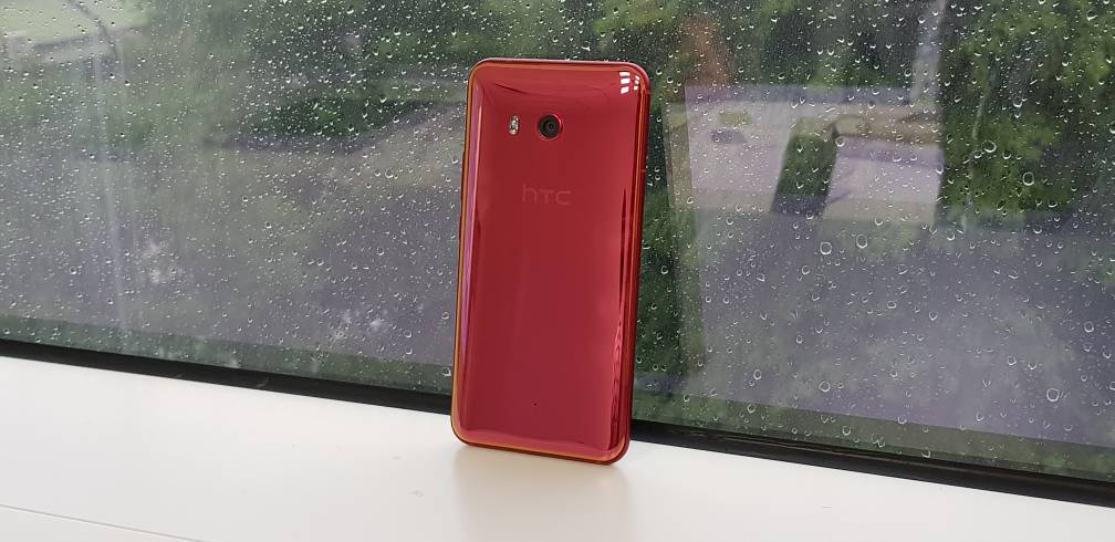 HTC U11