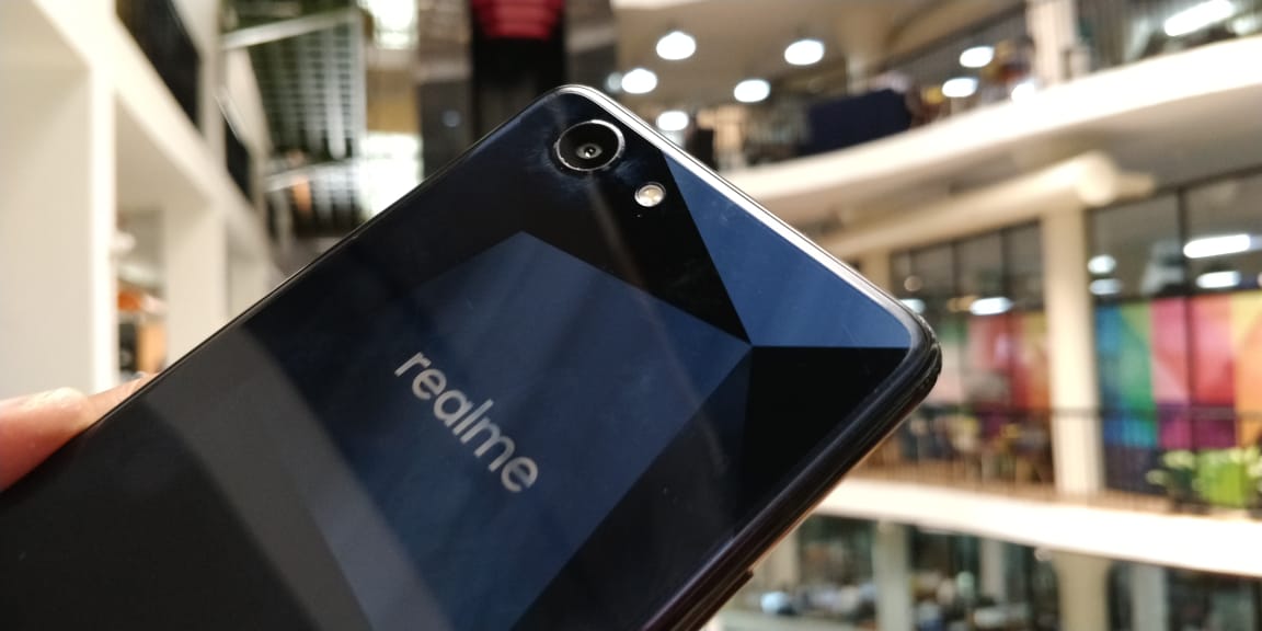 Realme 1