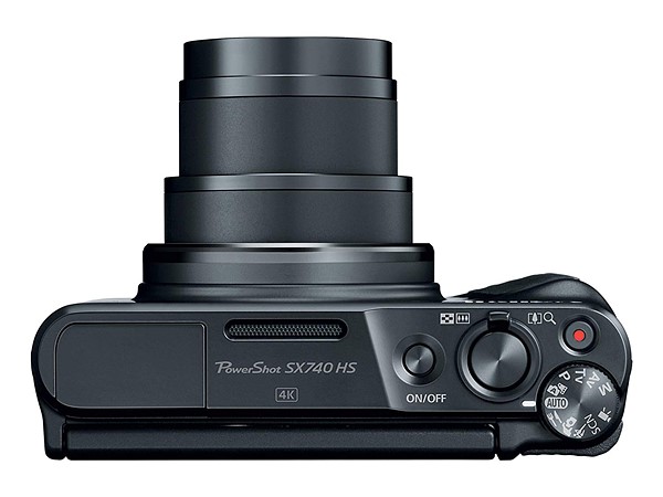 Canon PowerShot SX740 HS compact camera