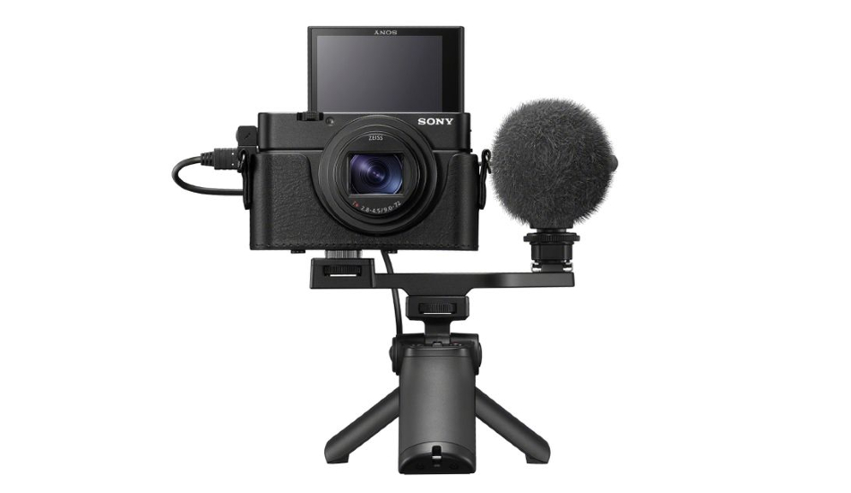 Sony RX100 VII 20.1MP compact camera