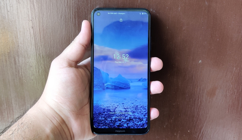 Nokia 5.4 display