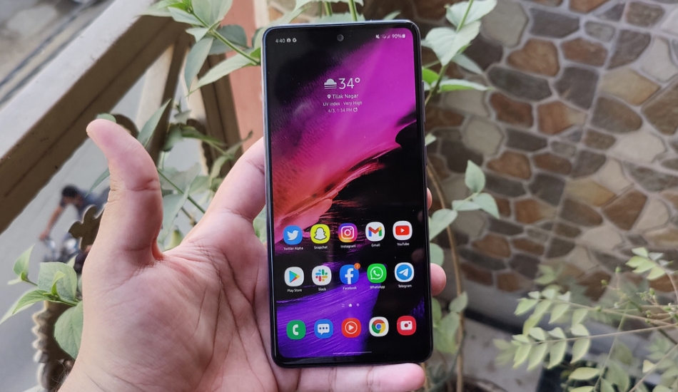 Galaxy A72 display 