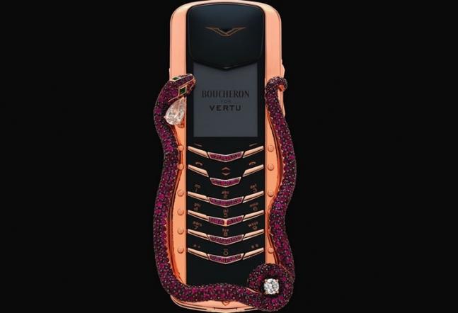 Vertu Launches World’s Most Expensive Feature Phone