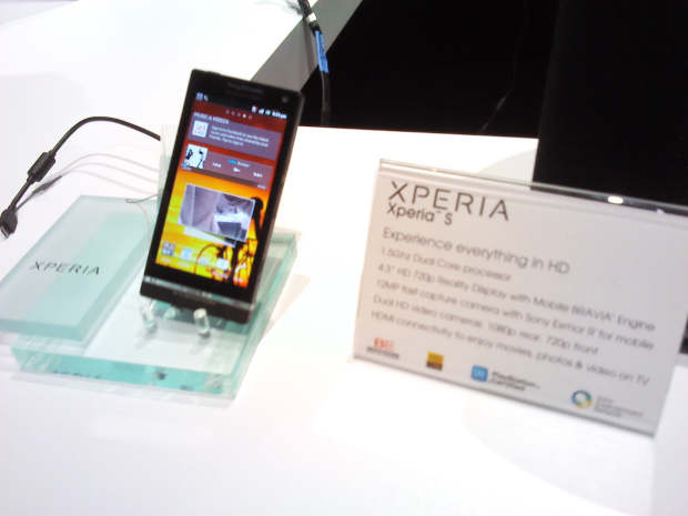 First Look: Sony Xperia S