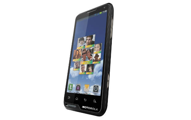 Motorola unveils Defy Mini and Motoluxe