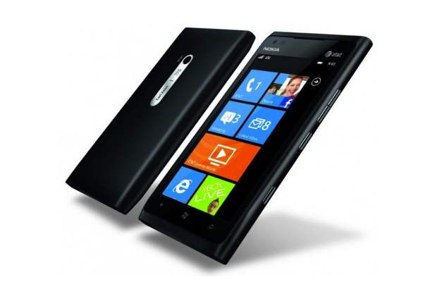 Nokia to launch Lumia 900 on April 6