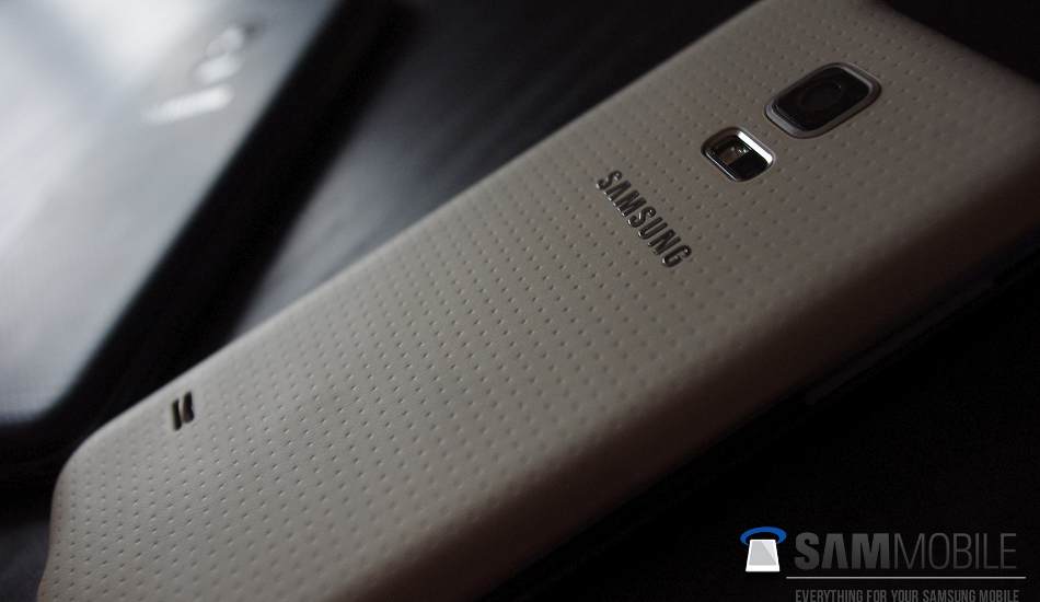 Samsung Galaxy S5 mini images spotted online