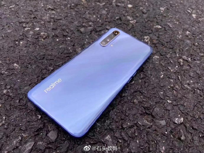 Realme X50 5G live shots surface online