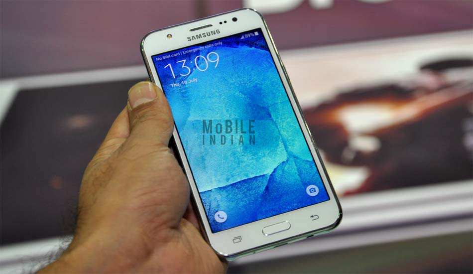 Samsung Galaxy J5 in pics