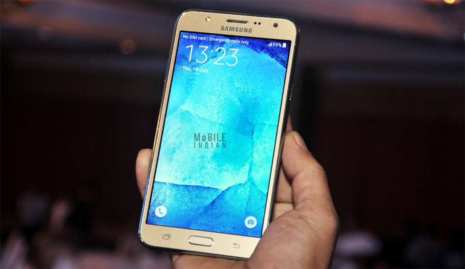 Samsung Galaxy J7 in pics