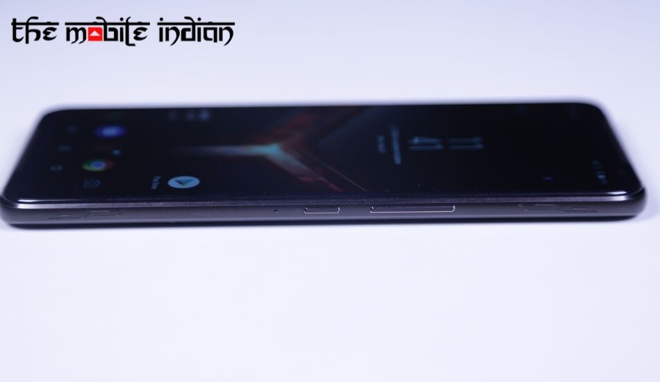 Asus ROG Phone 2 update brings squeeze shortcuts and more