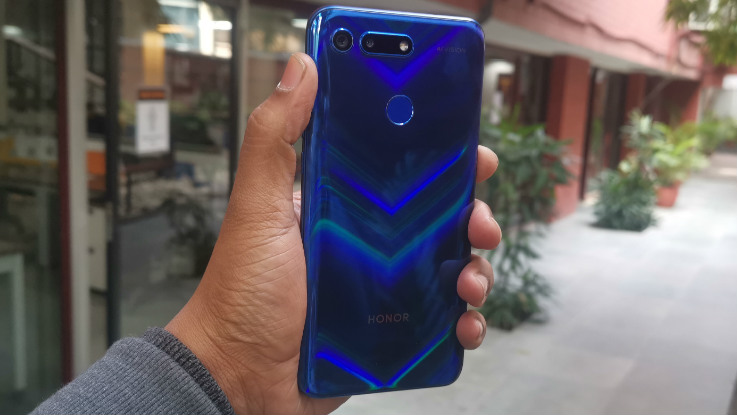 Honor View 20 in Pictures
