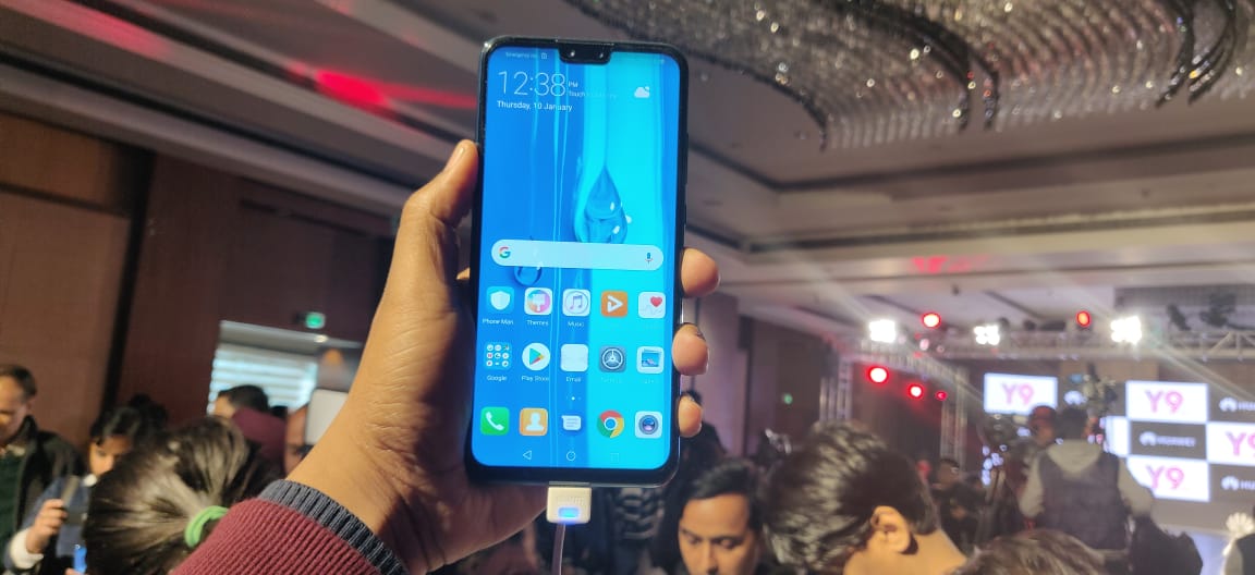 Huawei Y9 (2019) in Pictures