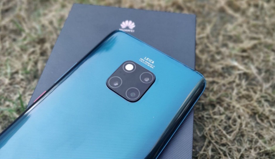 Huawei Mate 20 Pro in Pictures