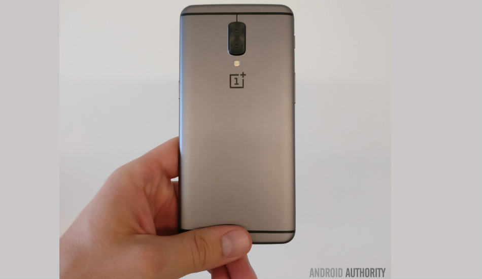 OnePlus 5 prototype leak confirms vertical dual-camera setup