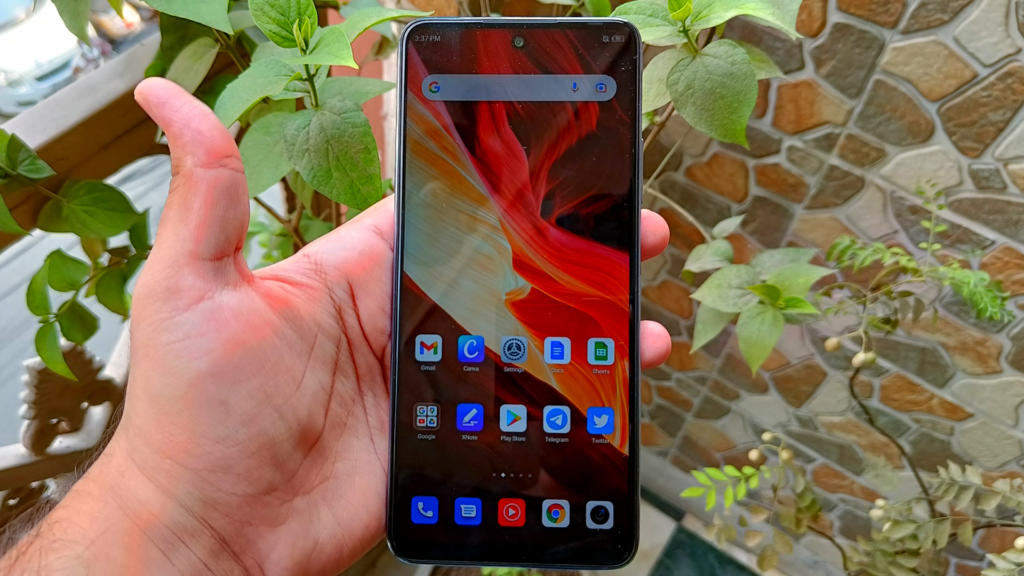 Infinix Note 10 Pro review - display