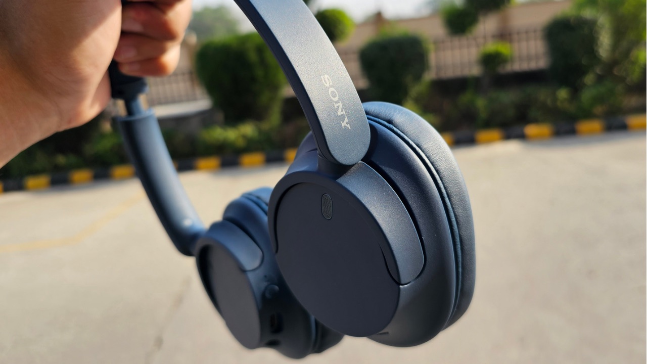 Sony WH-CH720N full