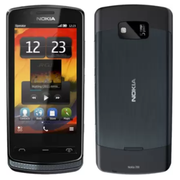 Nokia 700