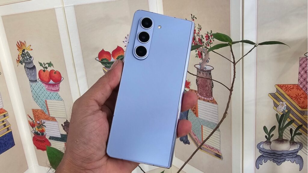 Galaxy Z fold5 blue rear