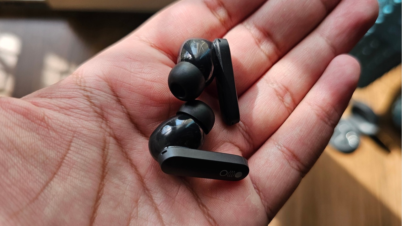 CMF by Nothing Buds Pro review: One of the best wireless earbuds under Rs  5,000 - India Today